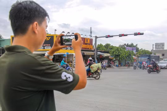 Cá nhân, tổ chức cung cấp thông tin phản ánh về vi phạm giao thông được hỗ trợ tối đa 5 triệu đồng/vụ