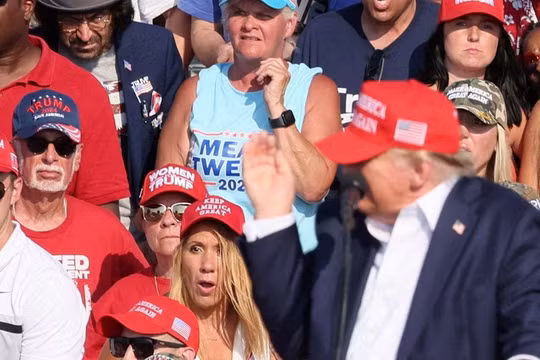 Bầu cử Mỹ 2024: Vụ ám sát hụt ông Trump sẽ có ảnh hưởng thế nào?