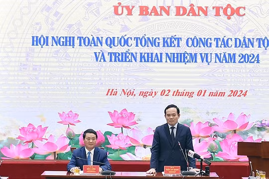 Tuyên truyền để bà con dân tộc thiểu số đồng hành cùng chính quyền, bớt nghe kẻ xấu, vươn lên trong cuộc sống