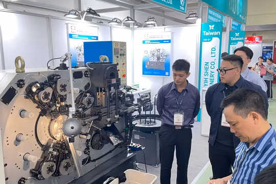 Hơn 10 quốc gia giới thiệu máy móc, công nghệ mới tại MTA Hanoi 2024