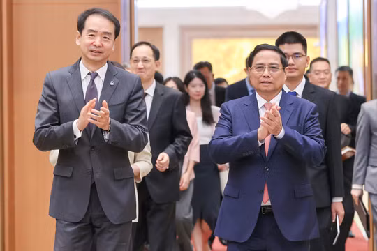 Việt Nam - Trung Quốc: Làm sâu sắc hợp tác thực chất về kinh tế-thương mại, đầu tư, kết nối hạ tầng giao thông