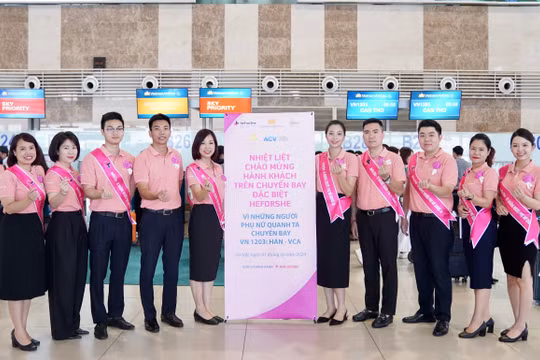 “Chuyến bay màu hồng” của Vietnam Airlines chung tay vì bình đẳng giới