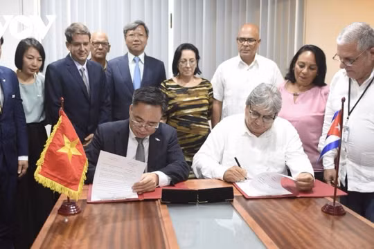 VOV và Viện Thông tin và Truyền thông xã hội Cuba ký thỏa thuận hợp tác mới thúc đẩy trao đổi thông tin