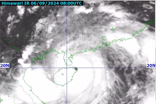 Bão số 3 đang cách Quảng Ninh khoảng 435km, sức gió vẫn giữ nguyên cấp 16