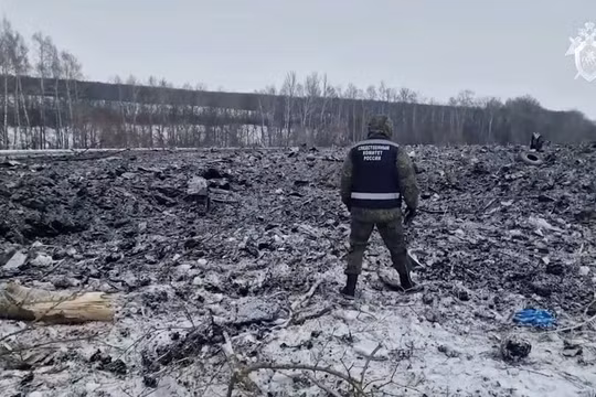 Nga nói Ukraine đã được cảnh báo 15 phút trước vụ máy bay chở tù binh bị bắn rơi