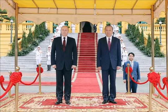 Chủ tịch nước Tô Lâm chủ trì lễ đón chính thức Tổng thống Liên bang Nga Vladimir Putin