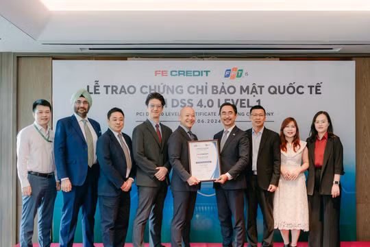FE CREDIT nhận chứng chỉ bảo mật quốc tế PCI DSS 4.0 LEVEL 1 từ FPT IS