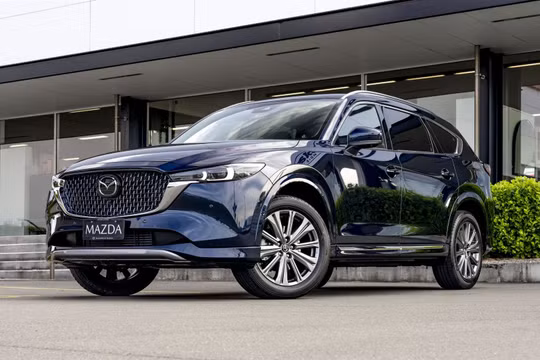 Mazda CX-8 mới chốt giá từ 969 triệu đồng tại Việt Nam