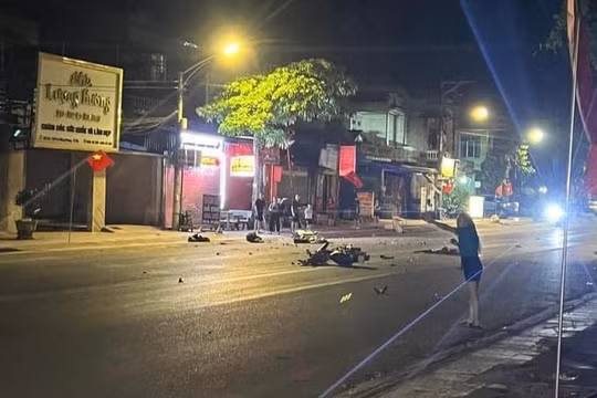 3 xe máy đâm liên hoàn, 2 thanh niên thương vong