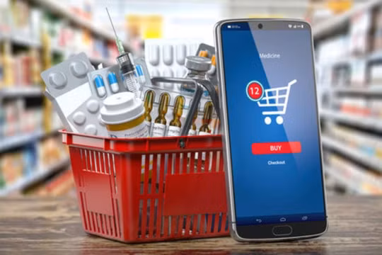Luật hóa bán thuốc online: Cần chế tài đủ mạnh!