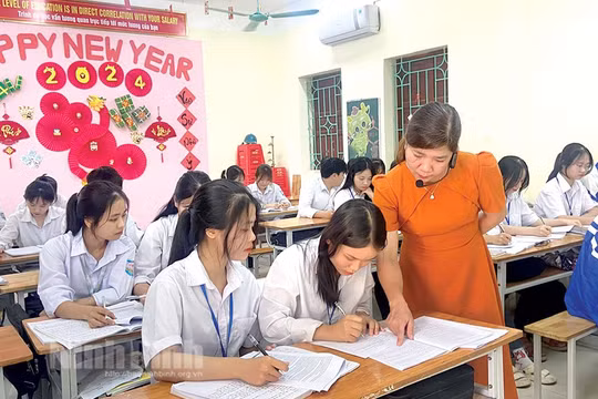 Ninh Bình đề nghị bổ sung cho tỉnh thêm 1.111 biên chế giáo viên