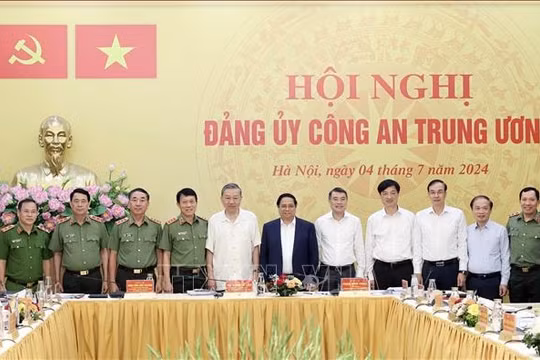 Chủ tịch nước Tô Lâm và Thủ tướng Phạm Minh Chính dự Hội nghị Đảng ủy Công an Trung ương