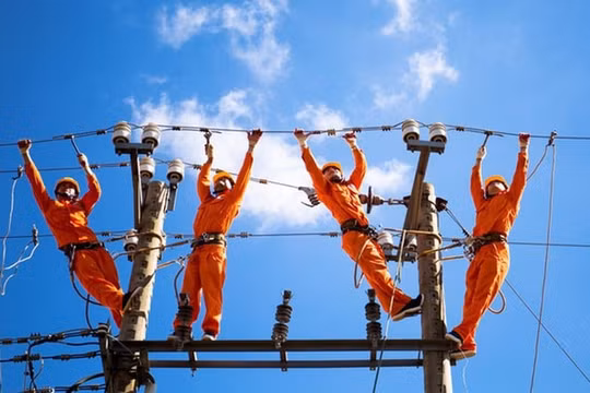 Bộ Công Thương phủ nhận việc đề nghị doanh nghiệp tự nguyện giảm mức tiêu thụ điện