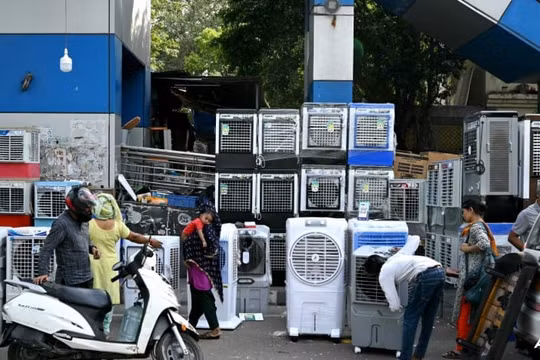 Ấn Độ cho các học sinh nghỉ hè sớm vì nhiệt độ tăng cao