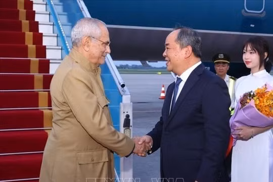 Tổng thống Timor-Leste đến Hà Nội, bắt đầu thăm cấp Nhà nước tới Việt Nam