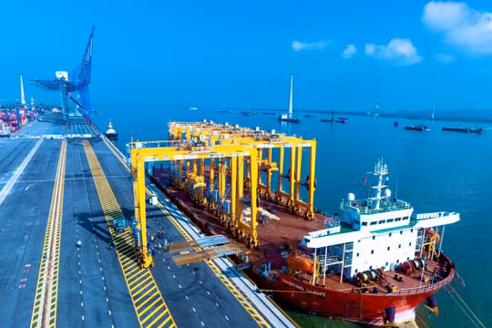 Bài 2: “Trái ngọt” của sự đồng lòng, quyết tâm thực hiện thắng lợi mục tiêu Nghị quyết 45-NQ/TW về phát triển Hải Phòng trong thời kì mới