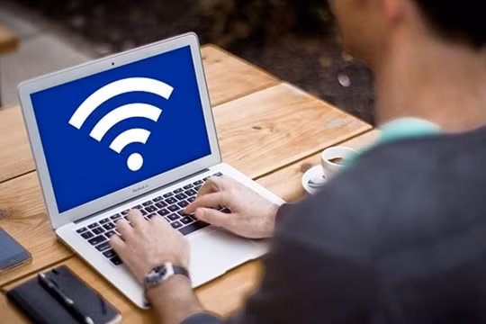 Máy tính Windows 11 có thể biến thành điểm phát sóng Wi-Fi