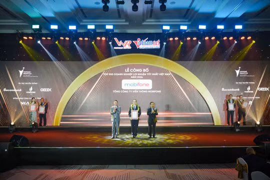 MobiFone nằm trong nhóm dẫn đầu các doanh nghiệp có lợi nhuận tốt nhất năm 2024