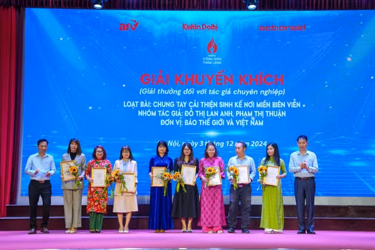 Lễ tổng kết và trao giải cuộc thi viết “Những cống hiến thầm lặng” năm 2024