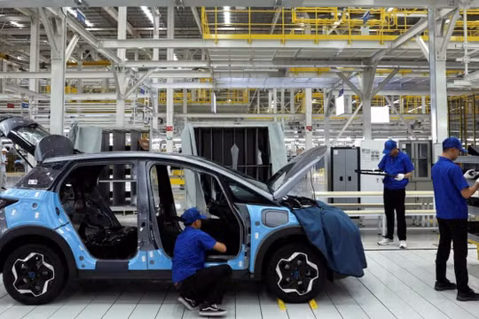 Thị phần xe điện toàn cầu của Trung Quốc tăng lên 76%