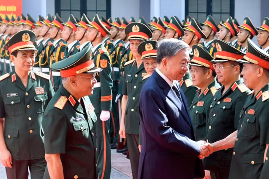 Tổng Bí thư, Chủ tịch nước Tô Lâm thăm và làm việc với Tổng cục II (Bộ Quốc phòng)