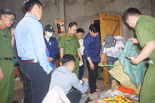 Lào Cai: Bắt giữ người phụ nữ 70 tuổi bán vật liệu nổ trái phép tại chợ phiên