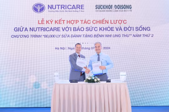 Tiếp tục triển khai chương trình 80.000 ly sữa dinh dưỡng dành tặng bệnh nhi ung thư