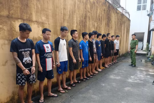 Phá đường dây cho vay lãi nặng đến 629%/năm tại Bắc Giang