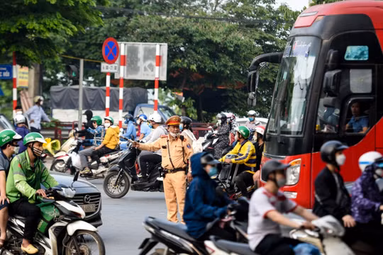 Di chuyển ra/vào Thủ đô dịp nghỉ lễ 30/4 - 1/5 thế nào để tránh ùn tắc?