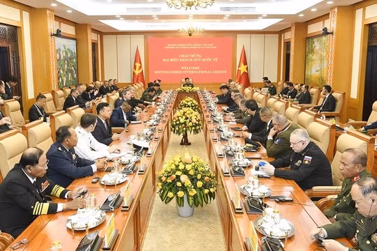 Đại tướng Phan Văn Giang tiếp lãnh đạo Bộ Quốc phòng, Quân đội các nước tham dự Triển lãm Quốc phòng quốc tế Việt Nam 2024