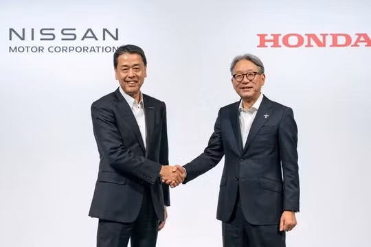 Honda và Nissan đàm phán sáp nhập để cạnh tranh trên thị trường toàn cầu