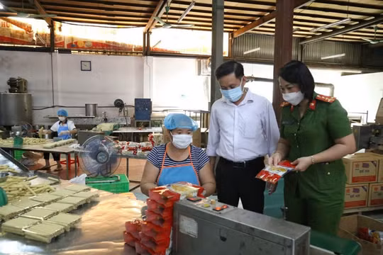 Lập 5 đoàn kiểm tra liên ngành an toàn thực phẩm dịp Tết tại 10 tỉnh, thành phố
