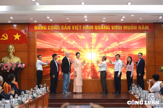 Phát động dự án “Vì tương lai xanh 2024” không để học sinh nào phải bỏ học về thiên tai