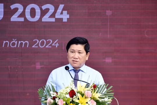 Chuyển đổi số đã trở thành xu hướng phát triển tất yếu của xã hội