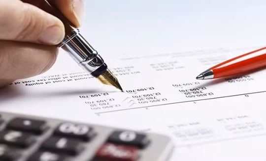 Kiến nghị giảm thuế VAT đến hết năm 2024: Bộ Tài chính nói gì?