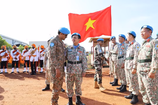 Bộ đội Cụ Hồ chí nghĩa chí tình, để lại ấn tượng tốt đẹp trong lòng bạn bè quốc tế