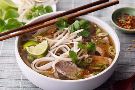 Phở bò Việt Nam lọt top 100 món ăn ngon nhất thế giới năm 2024