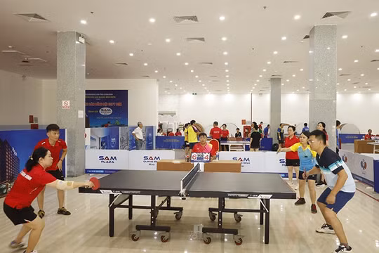 Khai mạc Giải bóng bàn truyền thống Hội Nhà báo tỉnh Quảng Bình