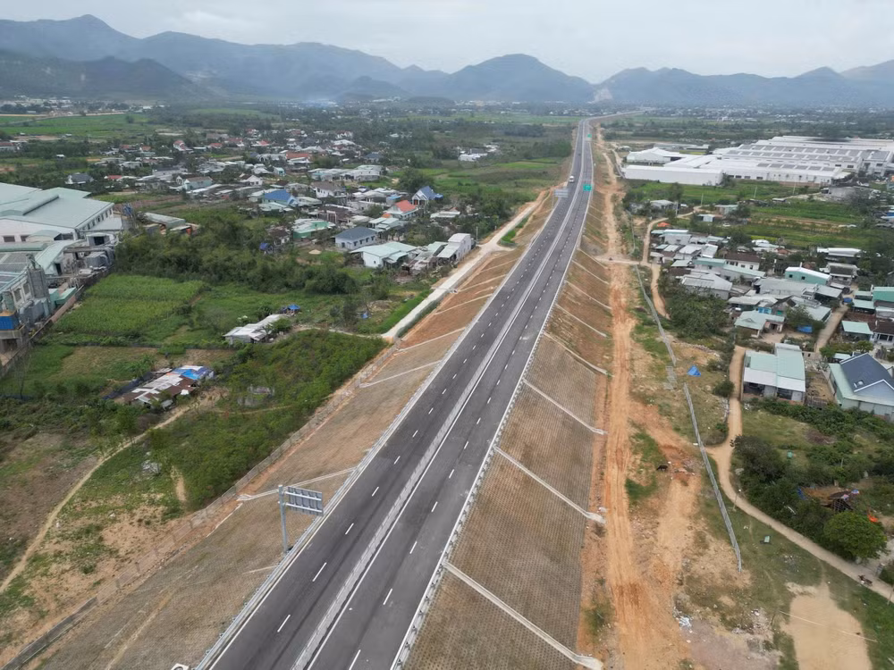 cao tốc quy nhơn chí thạnh