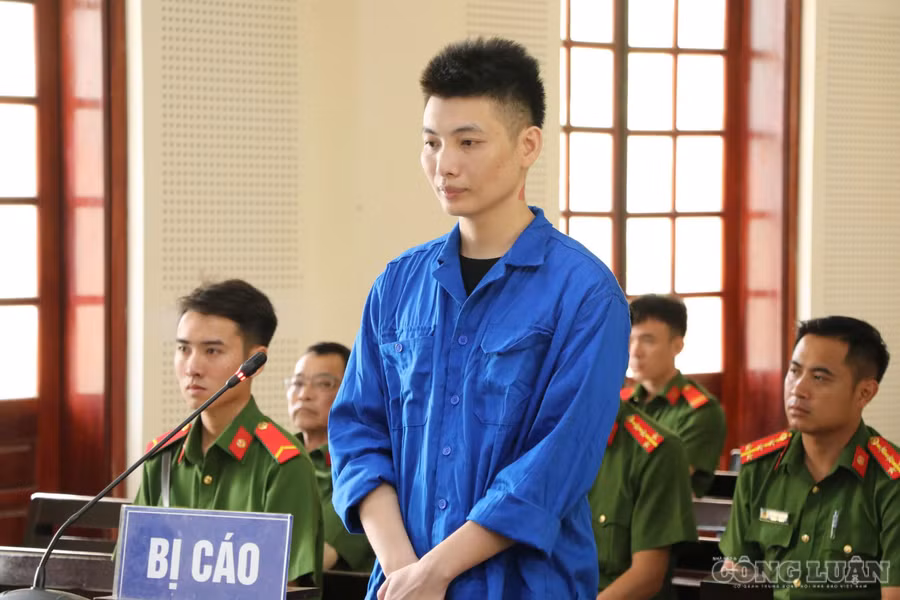 Tuyên án gã đàn ông đâm nhiều nhân viên y tế