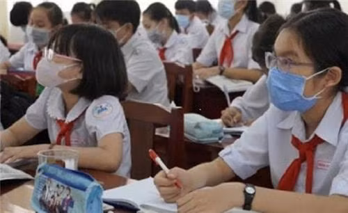 Năm học 2019 - 2020 ngành giáo dục đã có những đổi mới thích ứng với bối cảnh có dịch COVID -19 Ảnh: T.L