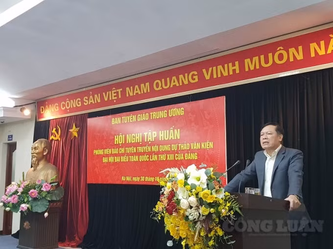 PGS. TS Phạm Văn Linh – Phó Chủ tịch Hội đồng Lý luận Trung ương.