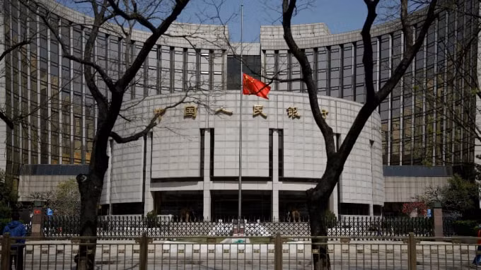 Ngân hàng Nhân dân Trung Quốc đang theo dõi sát sao hơn các công ty tài chính đã thành lập, cũng như những đơn vị mới như Tập đoàn Ant của Alibaba Group Holding. Ảnh: Reuters