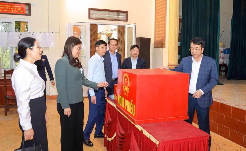 HỦ TỌC 2