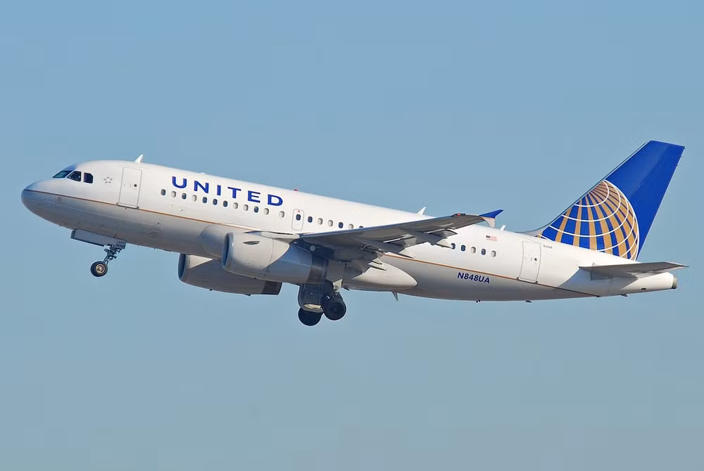 Airbus A319-100