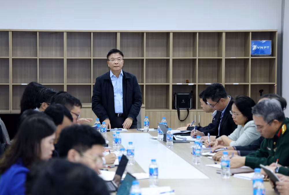 Phó Thủ tướng Lê Thành Long: Phấn đấu hoàn thành phần xây dựng Cơ sở 2 Bệnh viện Việt Đức và Bạch Mai trước 30/11- Ảnh 5.