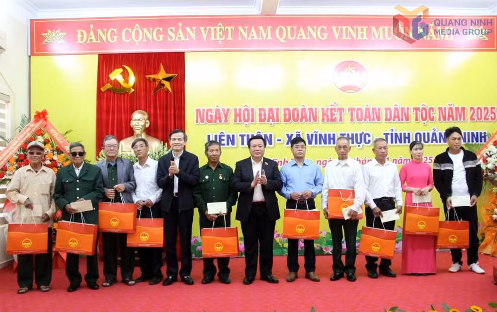 16112025dunghắng dự ngày hội Đạ15