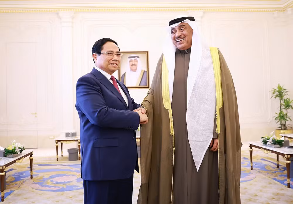 Hoàng Thái tử Kuwait: Chuyến thăm của Thủ tướng Phạm Minh Chính có ý nghĩa lịch sử- Ảnh 1.