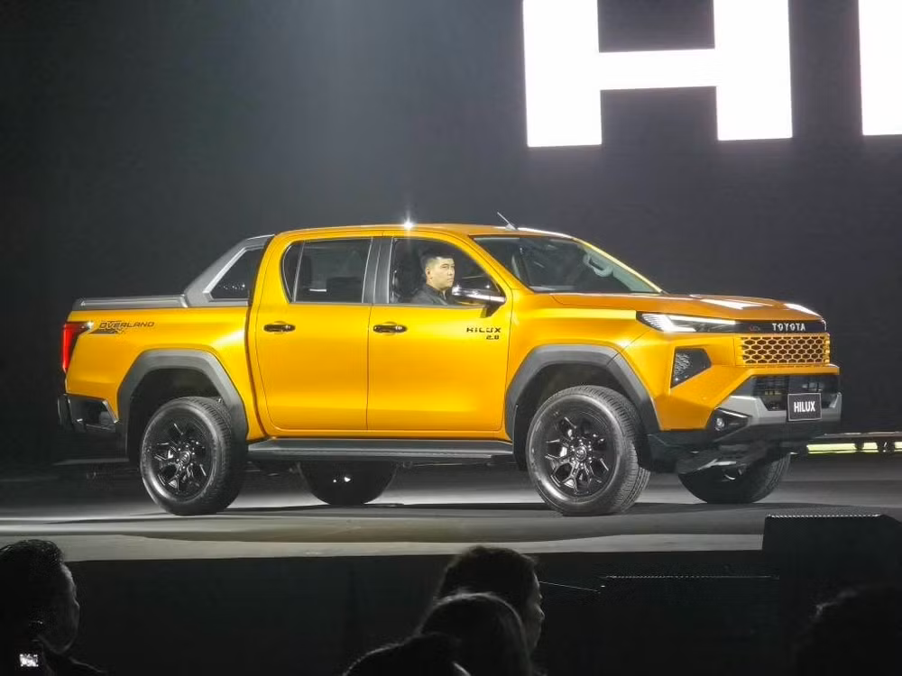 Mẫu xe có ngoại thình thay đổi so với thế hệ trước - Ảnh: Toyota