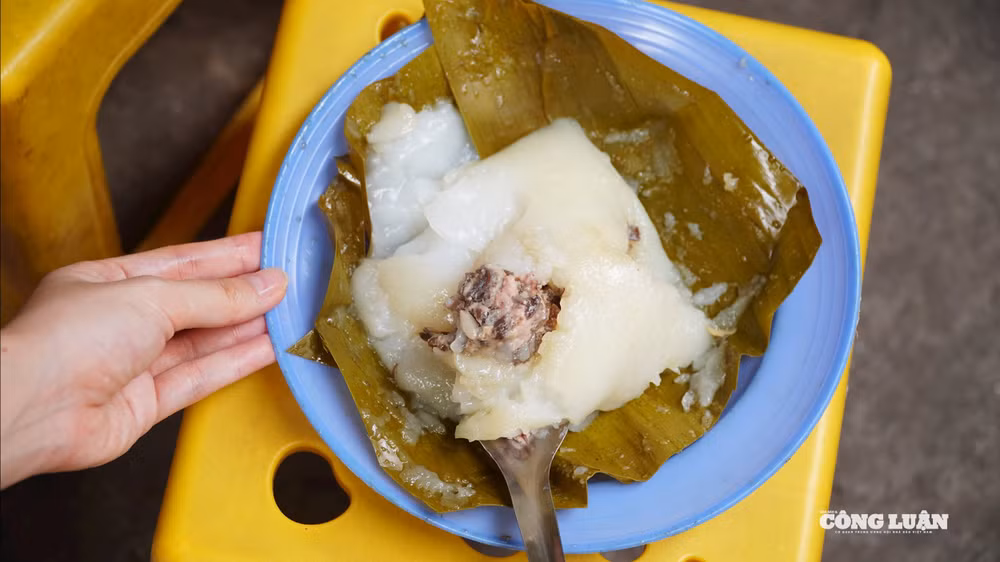 Bánh giò nóng thơm nức lòng người(1)
